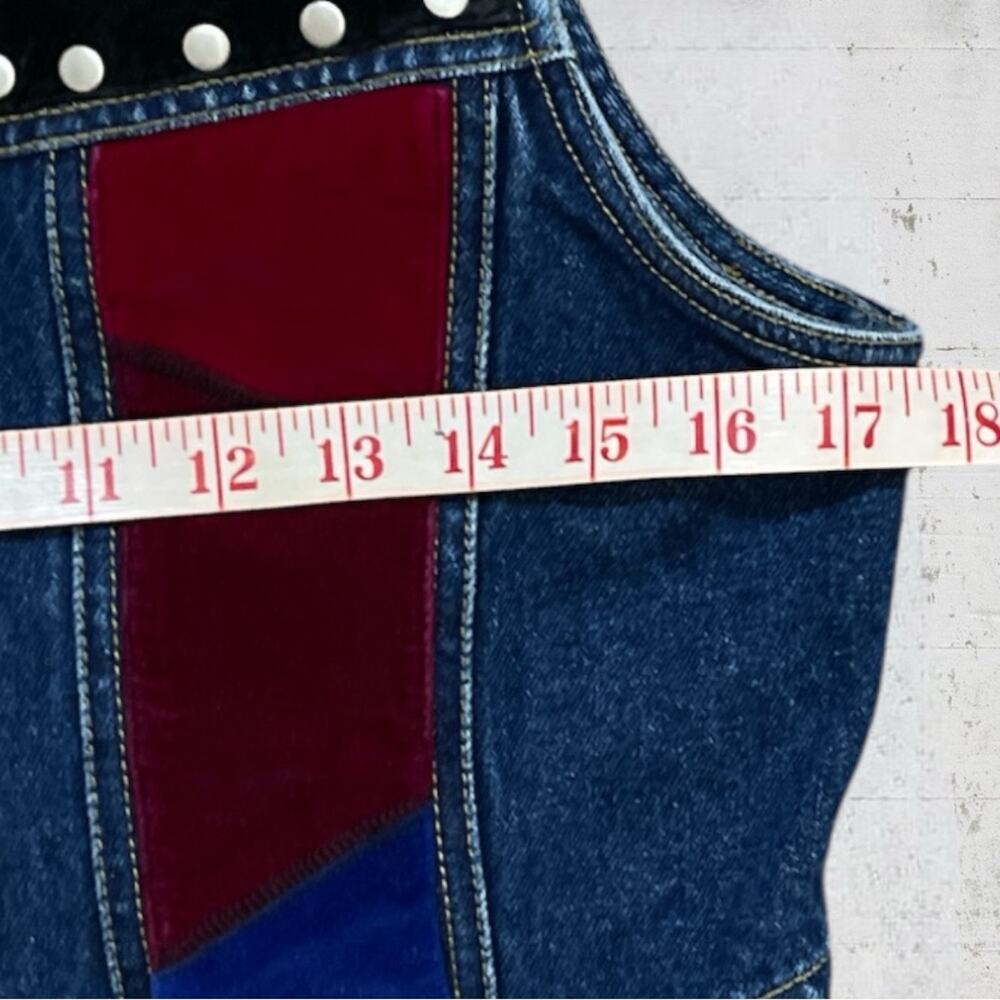 VTG Carole Little Sport Petite Denim Velvet Vest Embroidered Boho Patchwork 6P - Picture 5 of 7